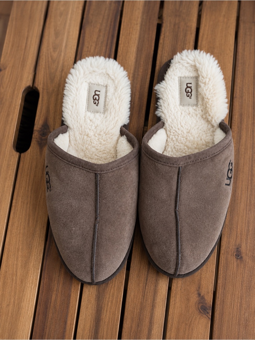Ugg Scuff Logo Men Size 12 Slipper Sandal Espresso Brown Dark Chocolate